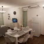 Feriehus Hisa *